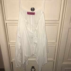 White cold shoulder boho top